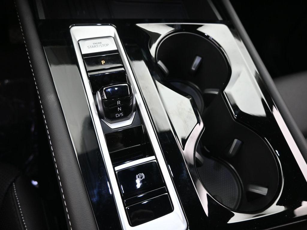 new 2026 Volkswagen Atlas car, priced at $46,088
