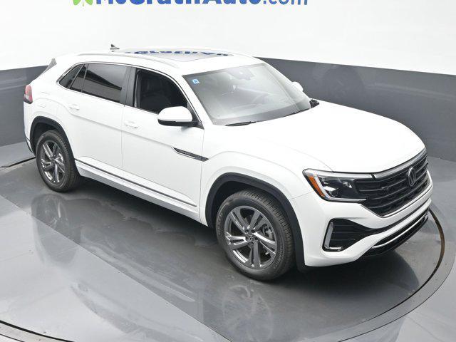 new 2024 Volkswagen Atlas Cross Sport car, priced at $48,116