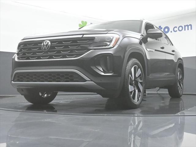 new 2025 Volkswagen Atlas Cross Sport car, priced at $43,591