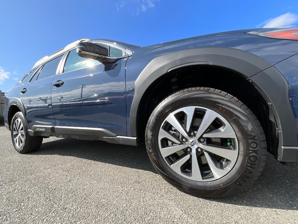 new 2025 Subaru Outback car, priced at $33,523