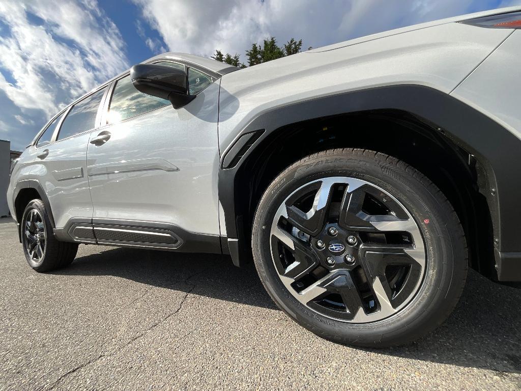 new 2025 Subaru Forester car, priced at $39,096