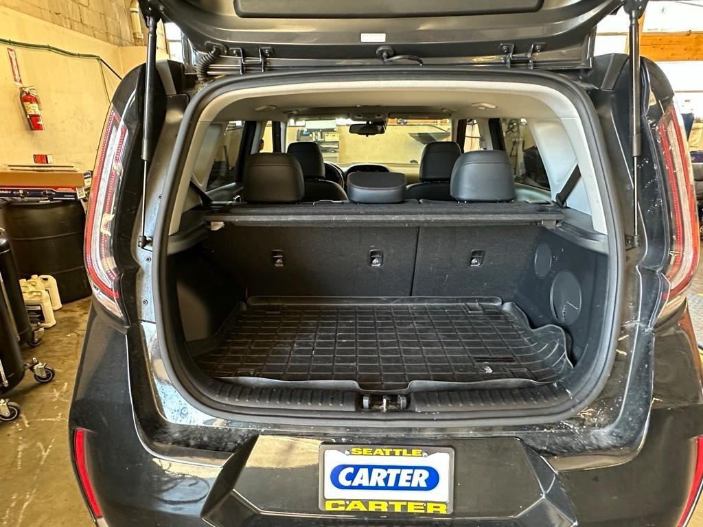 used 2023 Kia Soul car, priced at $21,691