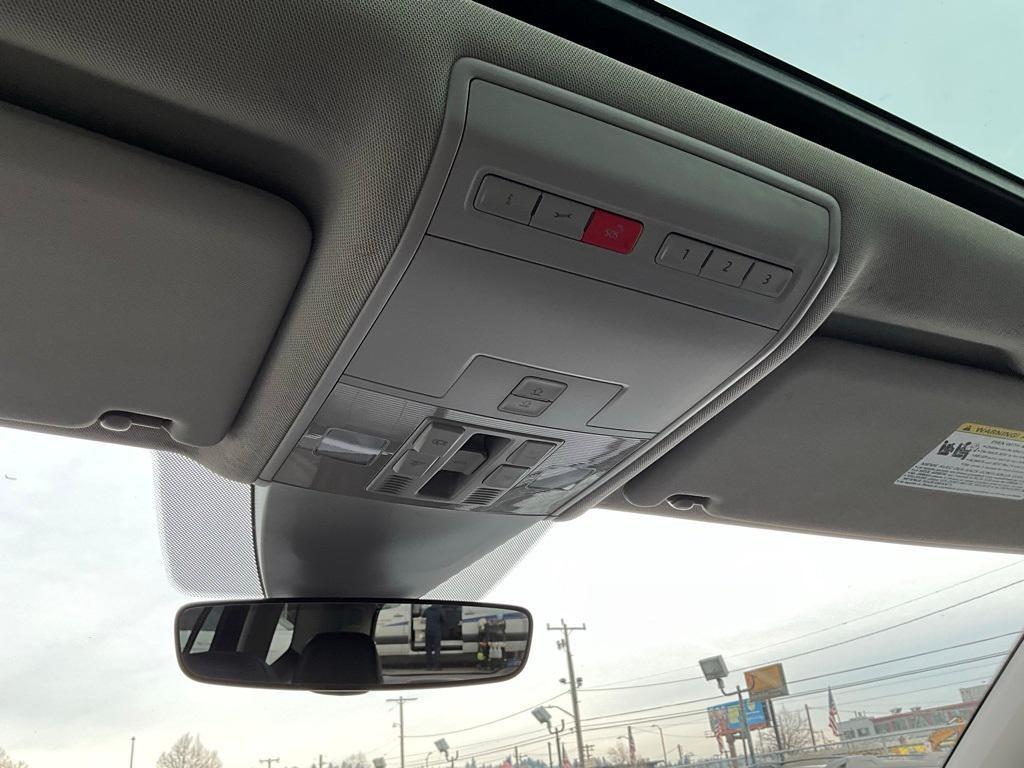 used 2018 Volkswagen Atlas car, priced at $22,945