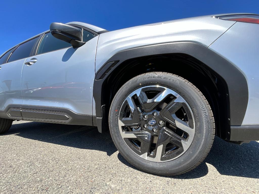 new 2025 Subaru Forester car, priced at $40,716