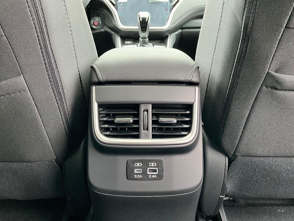 used 2025 Subaru Outback car, priced at $30,911
