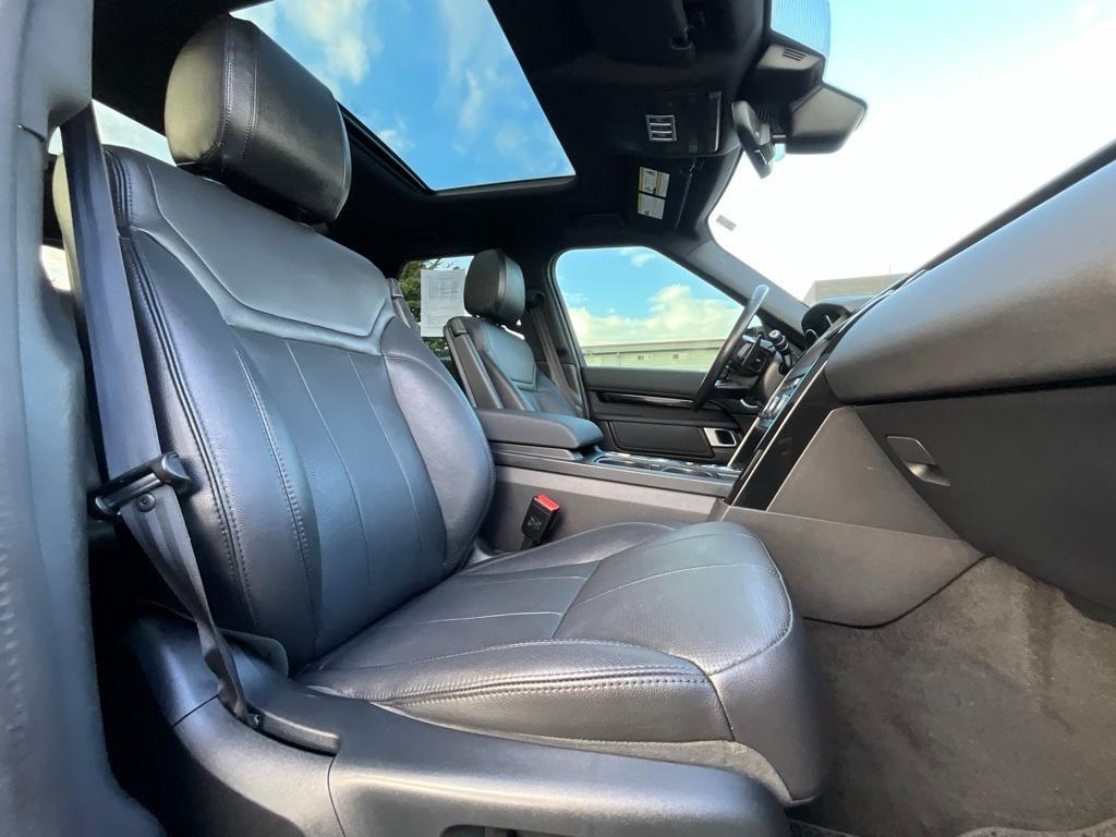 used 2020 Land Rover Discovery car, priced at $19,959