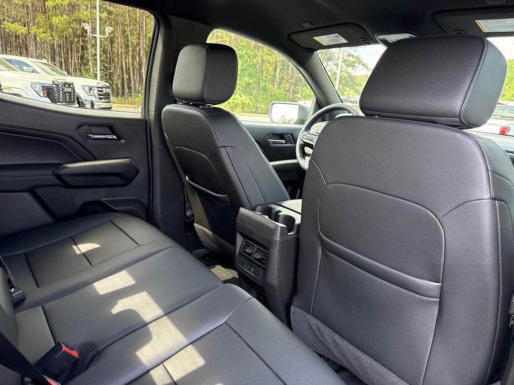 new 2025 Chevrolet Colorado car, priced at $41,239