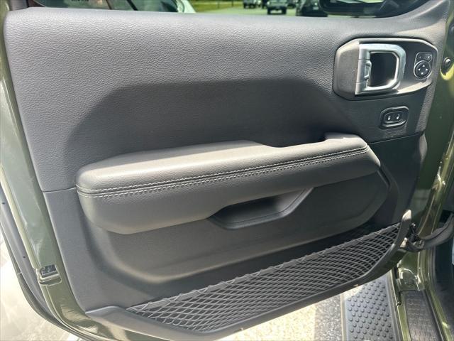 used 2021 Jeep Wrangler Unlimited car, priced at $37,988