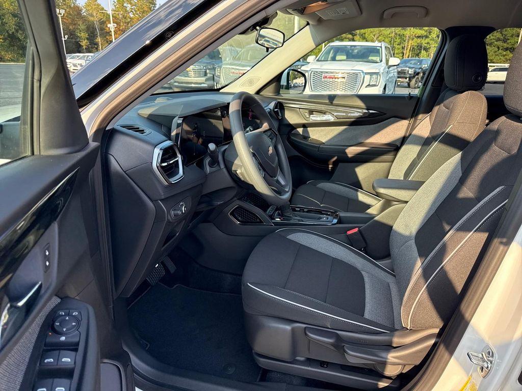 new 2026 Chevrolet TrailBlazer car, priced at $26,785