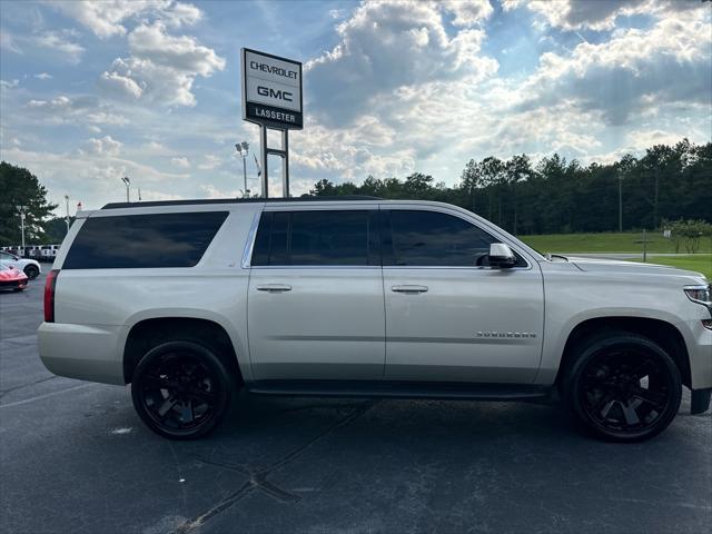 used 2016 Chevrolet Suburban car, priced at $19,995