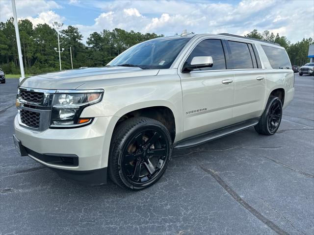 used 2016 Chevrolet Suburban car, priced at $19,995