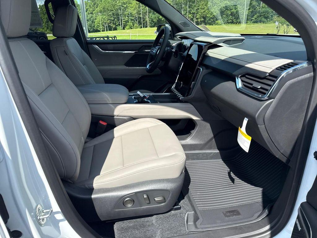 new 2025 GMC Acadia car, priced at $47,979
