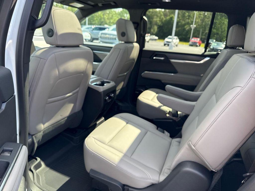 new 2025 GMC Acadia car, priced at $47,979
