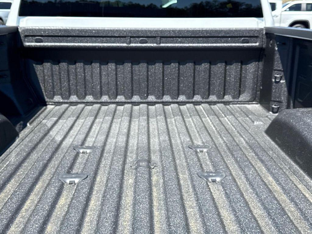 new 2025 Chevrolet Silverado 2500 car, priced at $67,926
