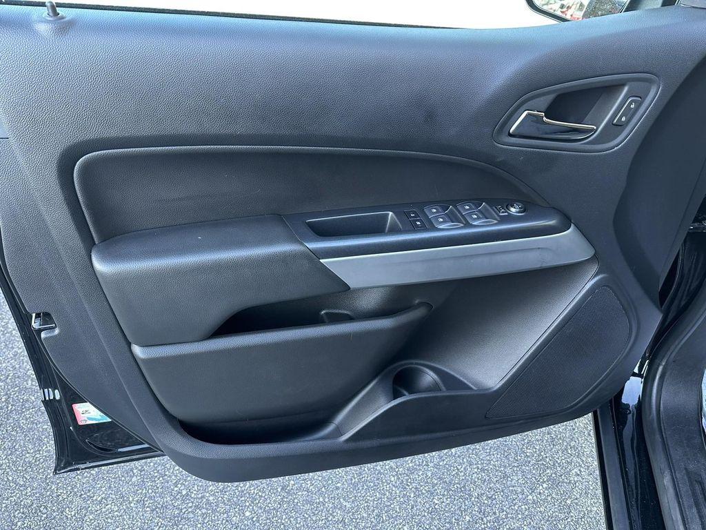 used 2022 Chevrolet Colorado car, priced at $32,988