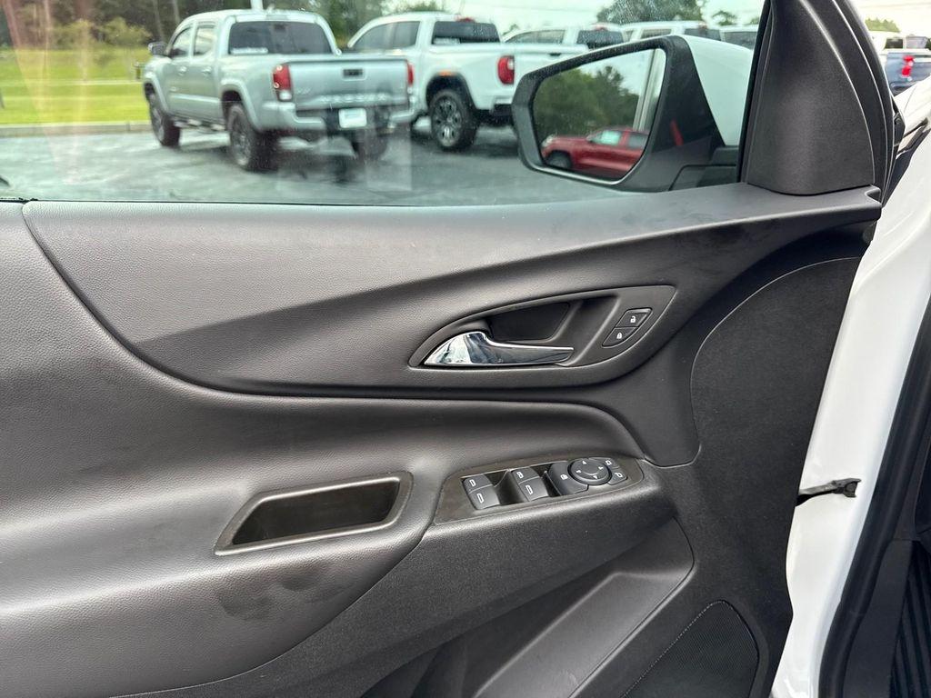 used 2023 Chevrolet Equinox car, priced at $27,995