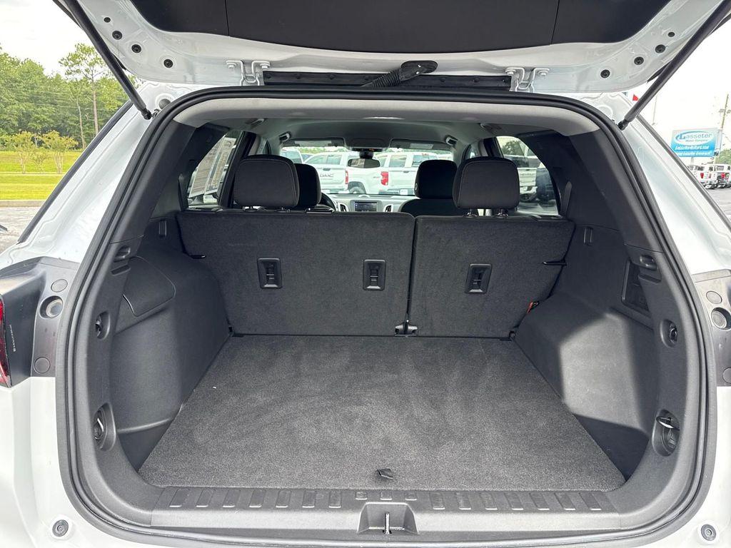 used 2023 Chevrolet Equinox car, priced at $27,995