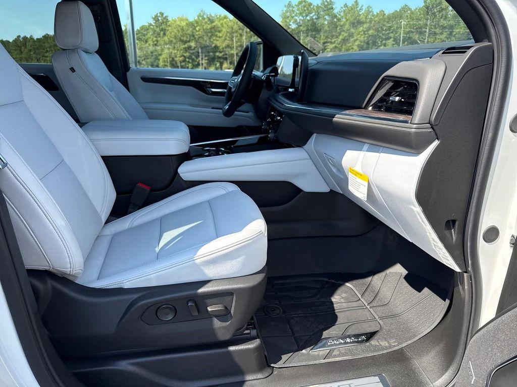 new 2025 Chevrolet Tahoe car, priced at $79,710