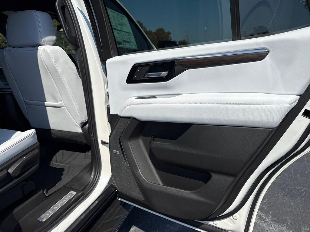 new 2025 Chevrolet Tahoe car, priced at $79,710