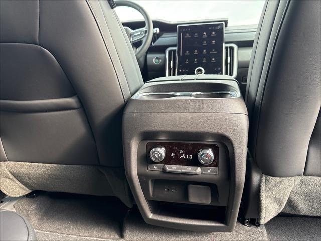 new 2025 GMC Acadia car