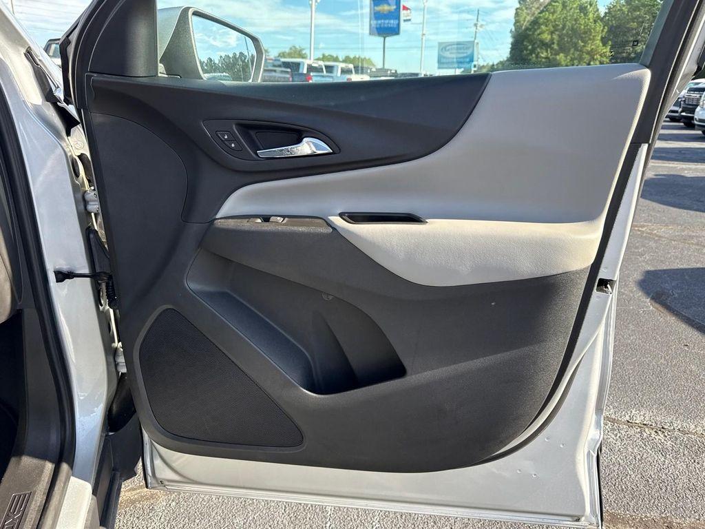 used 2022 Chevrolet Equinox car, priced at $24,995