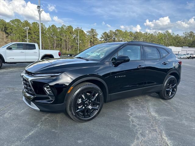 new 2025 Chevrolet Blazer car