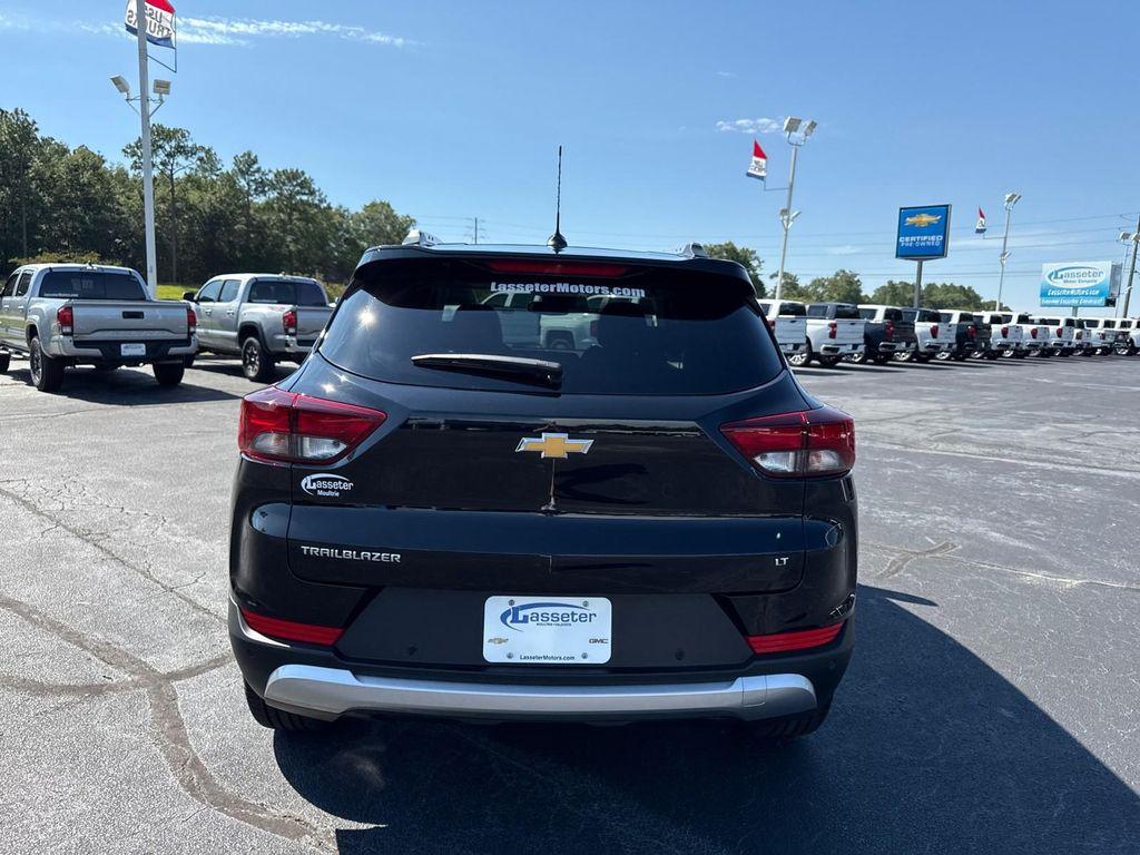 new 2026 Chevrolet TrailBlazer car, priced at $28,996