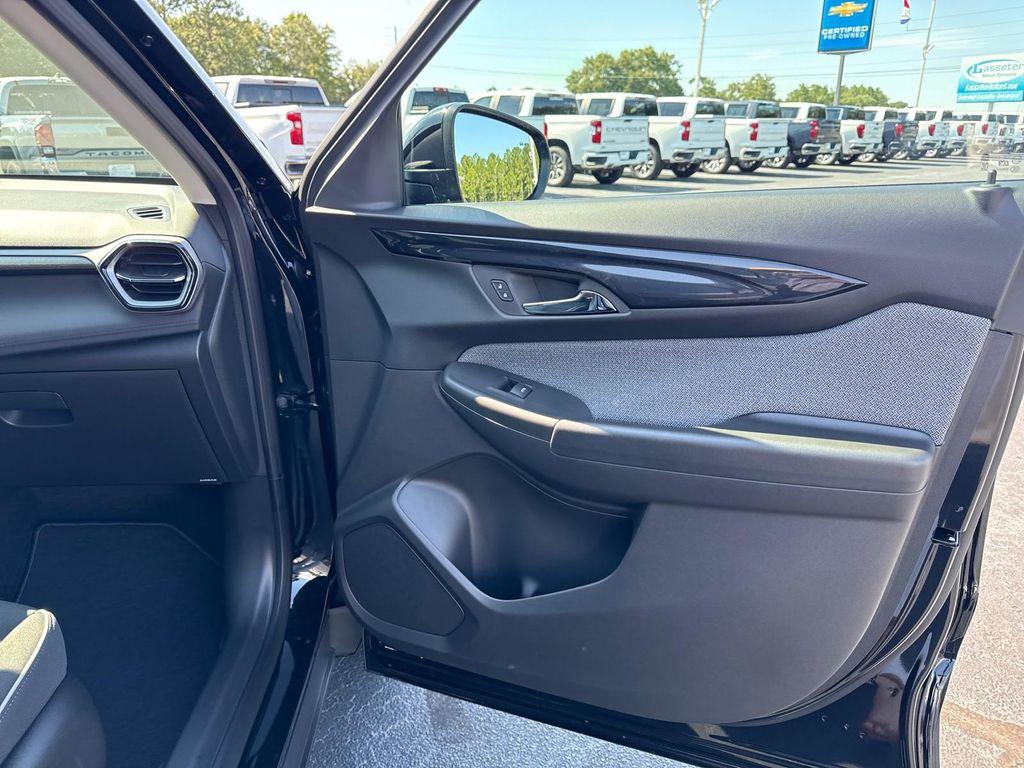 new 2026 Chevrolet TrailBlazer car, priced at $28,996