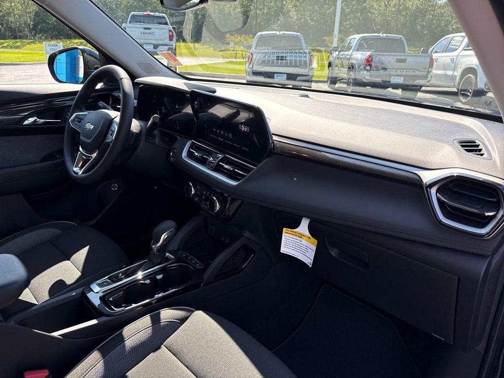 new 2026 Chevrolet TrailBlazer car, priced at $28,996