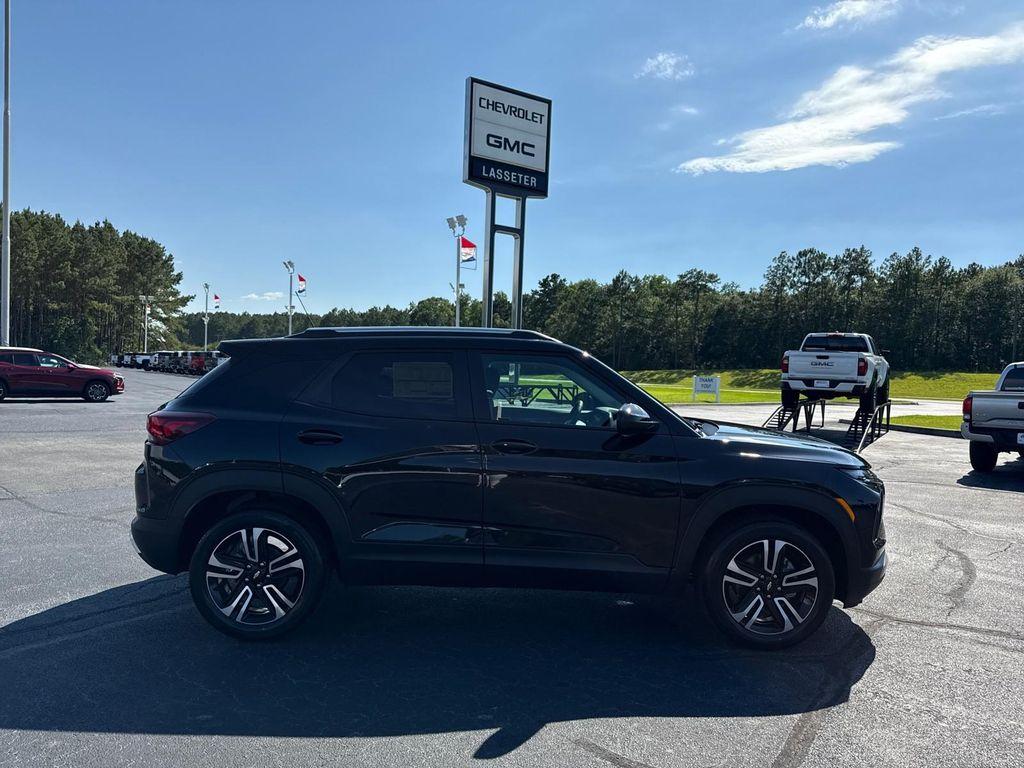 new 2026 Chevrolet TrailBlazer car, priced at $28,996