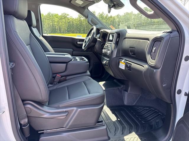 new 2025 GMC Sierra 1500 car, priced at $39,495