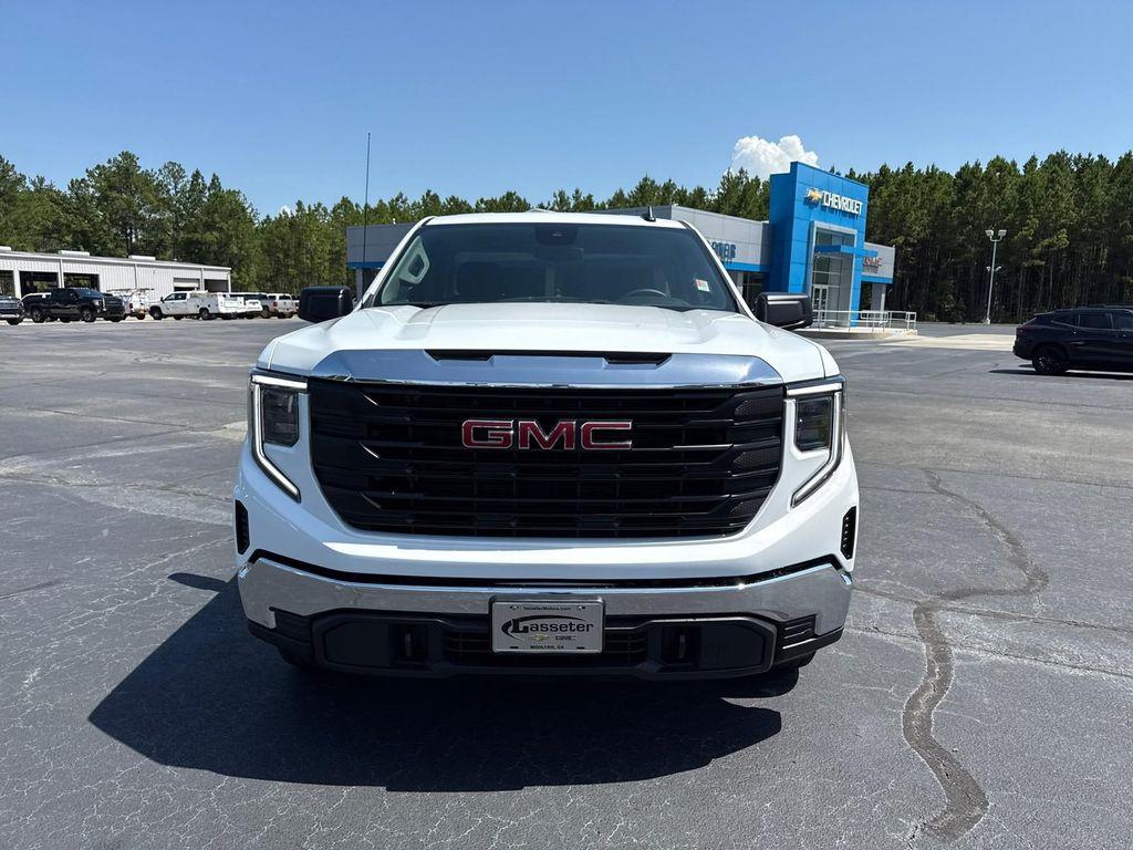 new 2025 GMC Sierra 1500 car, priced at $39,495