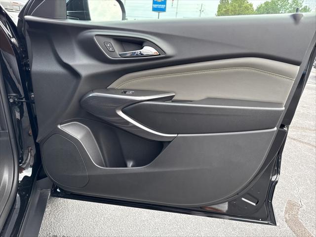new 2025 Chevrolet Trax car, priced at $27,969