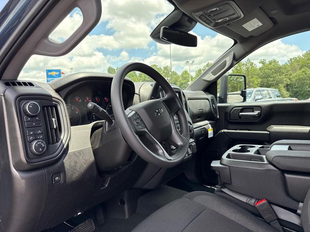 new 2025 Chevrolet Silverado 2500 car, priced at $67,723
