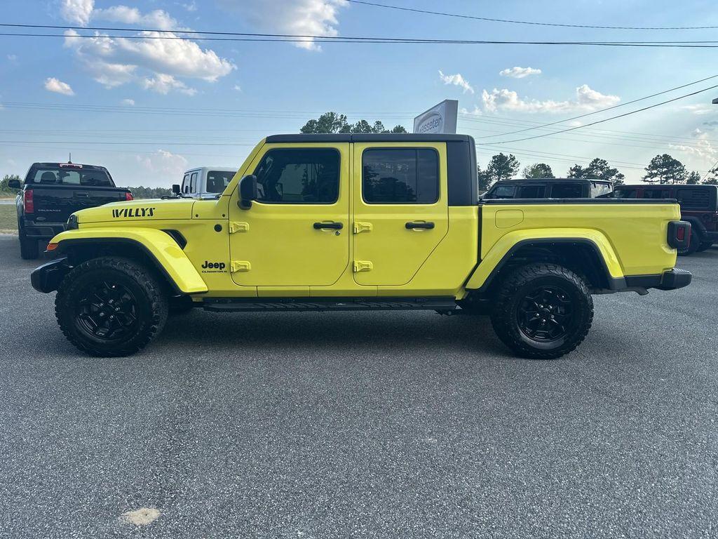 used 2023 Jeep Gladiator car, priced at $30,988