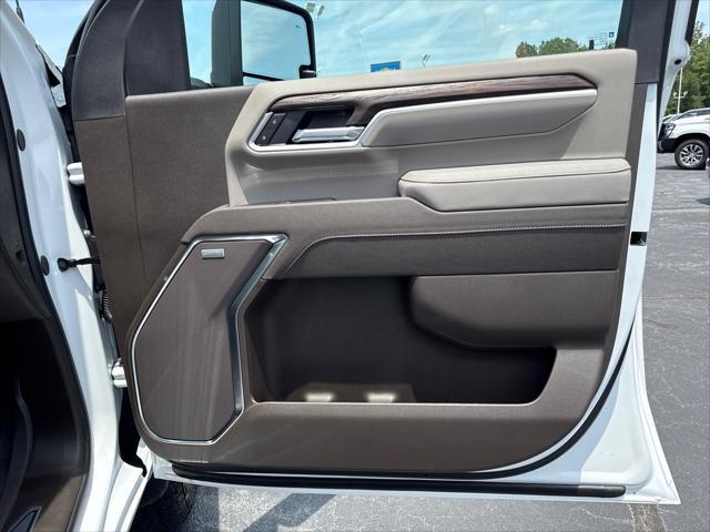 new 2025 GMC Sierra 2500 car, priced at $78,950