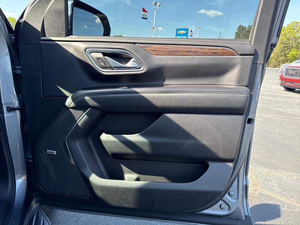 used 2021 Chevrolet Suburban car, priced at $42,995