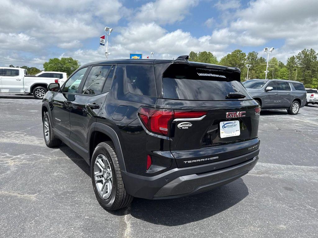 new 2025 GMC Terrain car, priced at $32,878