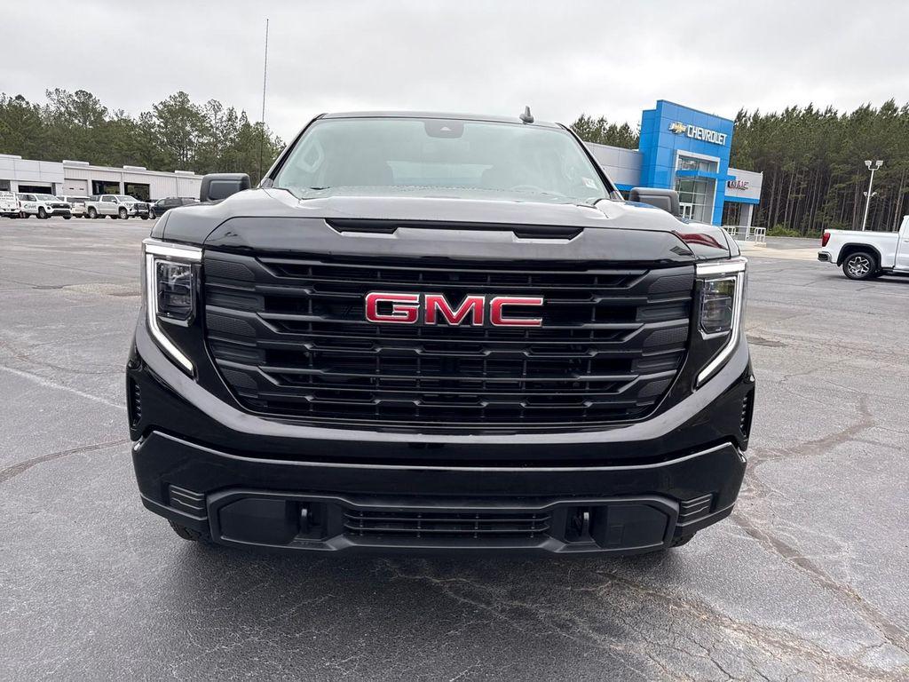 new 2025 GMC Sierra 1500 car, priced at $52,775