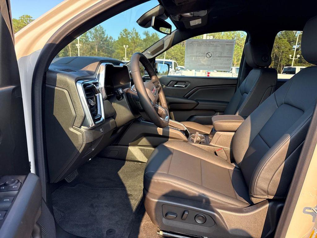 new 2026 GMC Canyon car, priced at $45,360