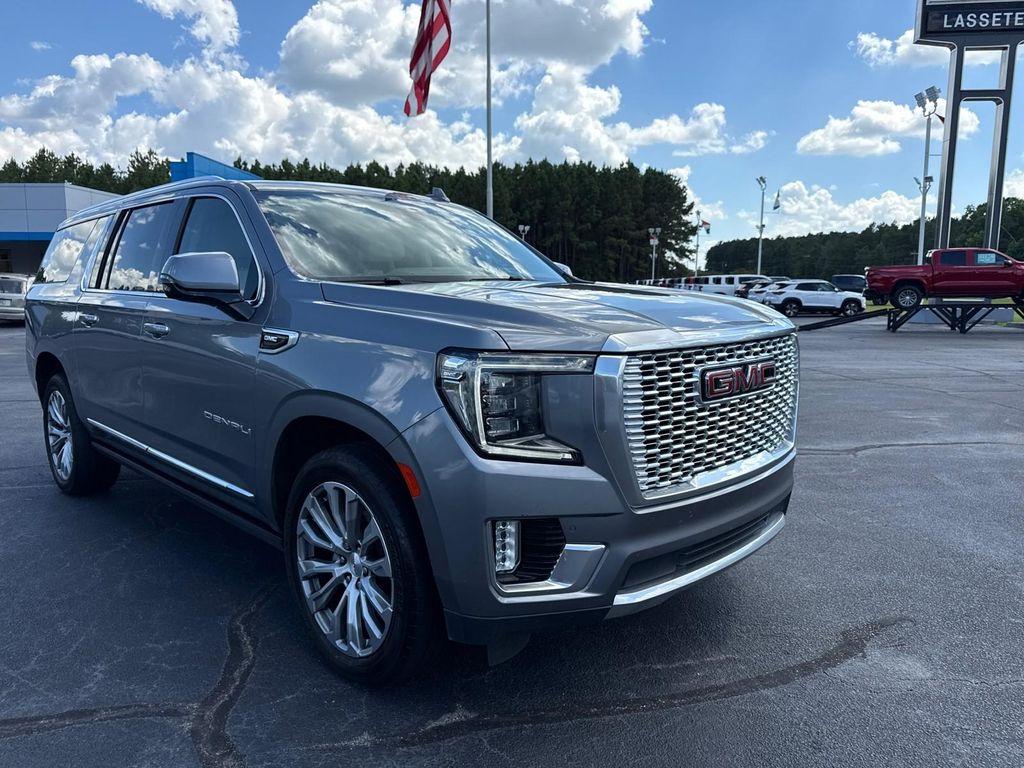 used 2021 GMC Yukon XL car, priced at $49,995