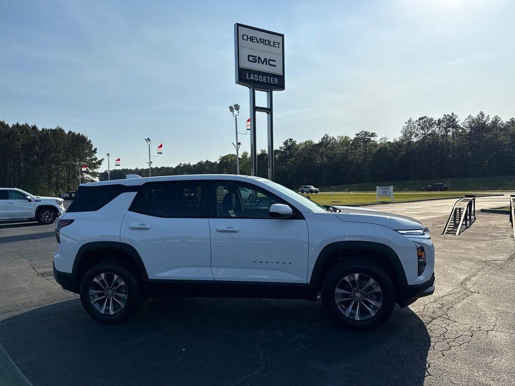 new 2025 Chevrolet Equinox car, priced at $30,035