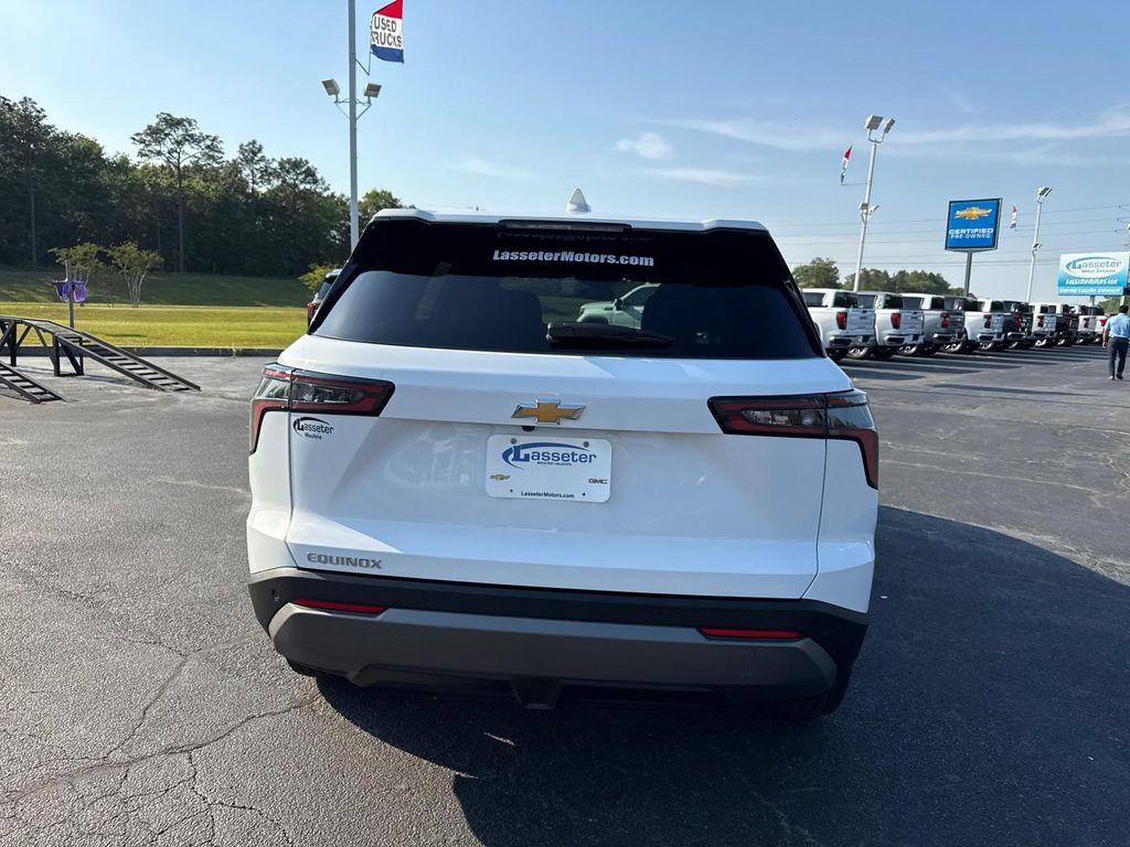 new 2025 Chevrolet Equinox car, priced at $30,035