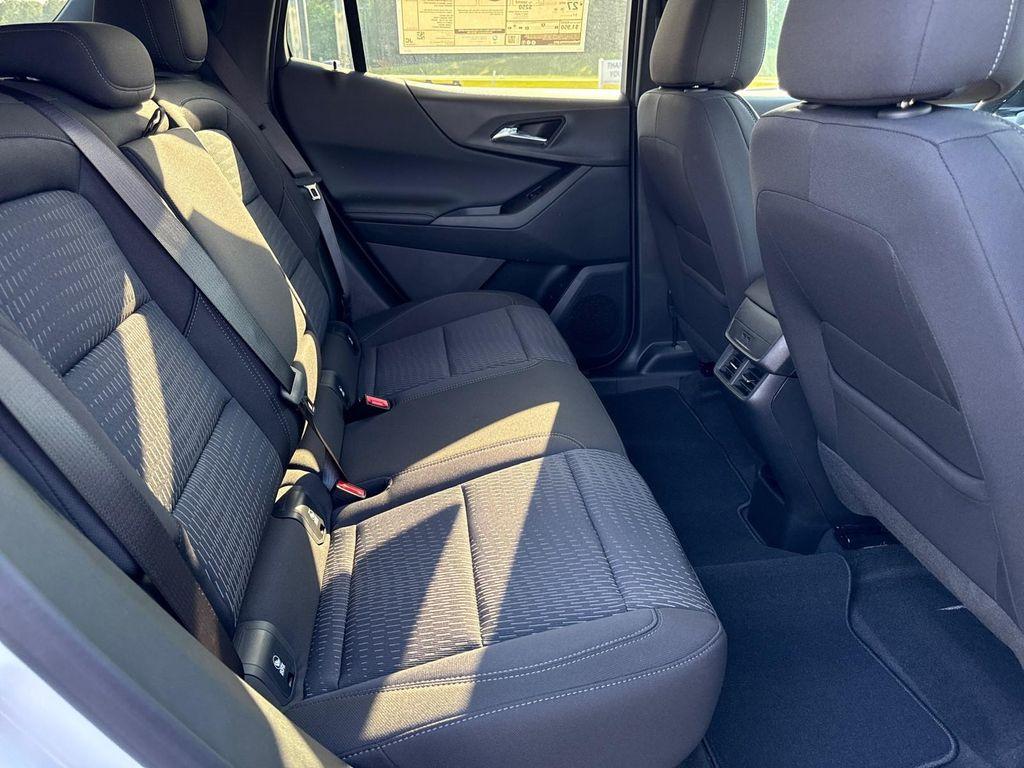 new 2025 Chevrolet Equinox car, priced at $30,035