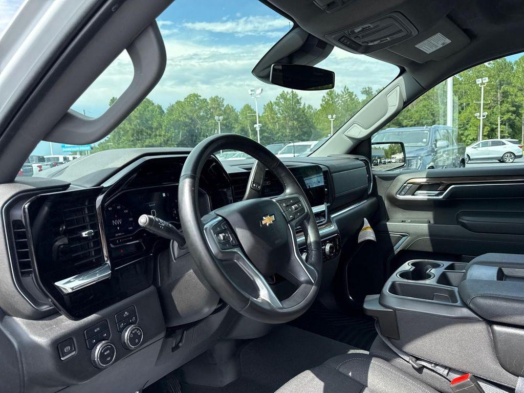 used 2023 Chevrolet Silverado 1500 car, priced at $42,995