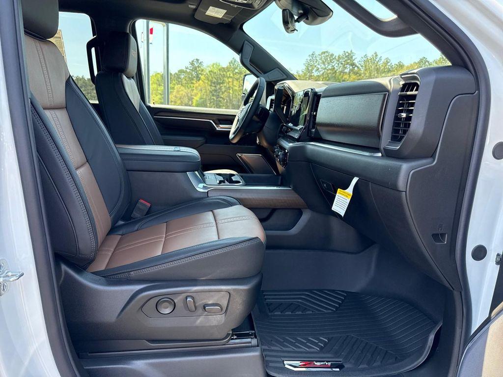 new 2025 Chevrolet Silverado 2500 car, priced at $86,298