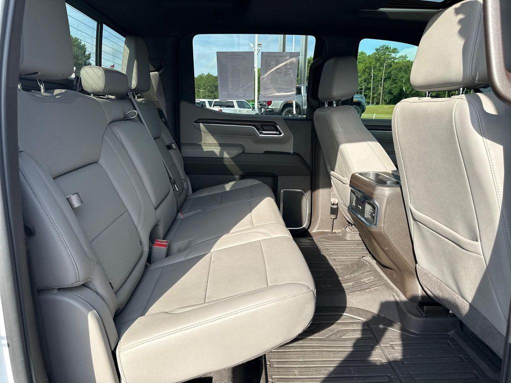 used 2023 GMC Sierra 1500 car, priced at $49,995