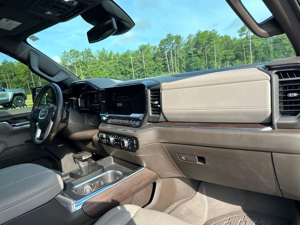 used 2023 GMC Sierra 1500 car, priced at $49,995