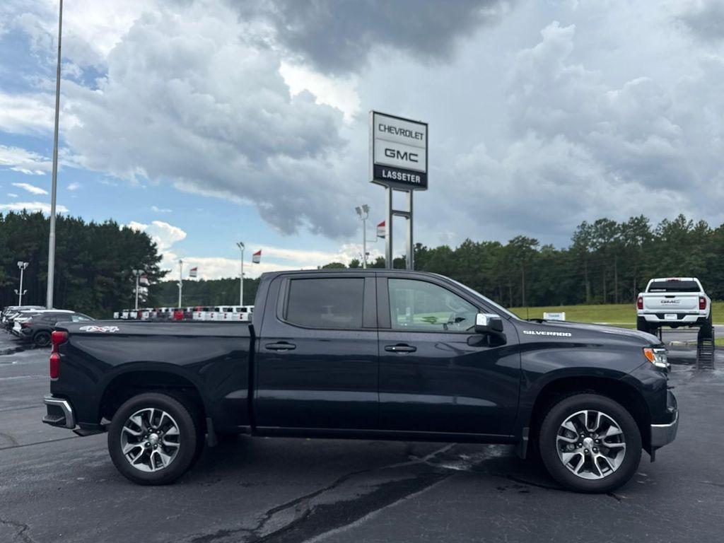 used 2022 Chevrolet Silverado 1500 car, priced at $42,995