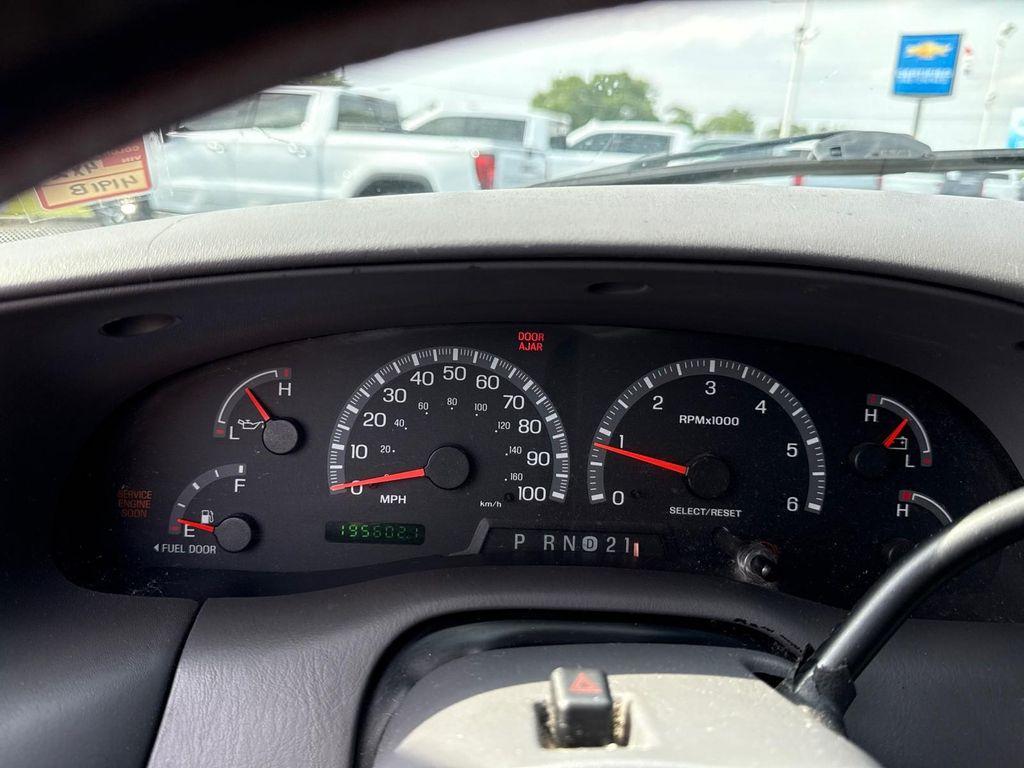 used 2002 Ford F-150 car, priced at $8,995